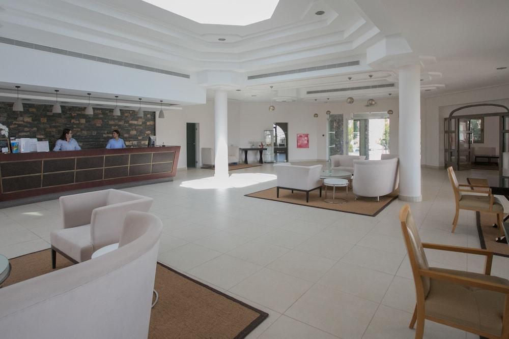 Almyra & Village Resort