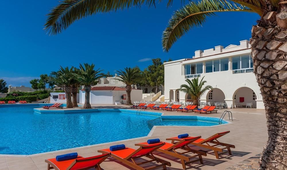 Resort Almyra & Village